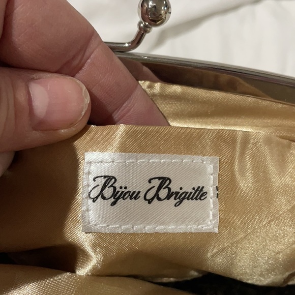 Bijou Brigitte golden bling clutch with hidden chain nwot - Picture 5 of 9